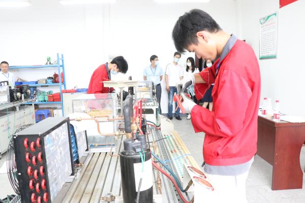 361beead-ea09-47fd-9845-7d04a7e7fcf3