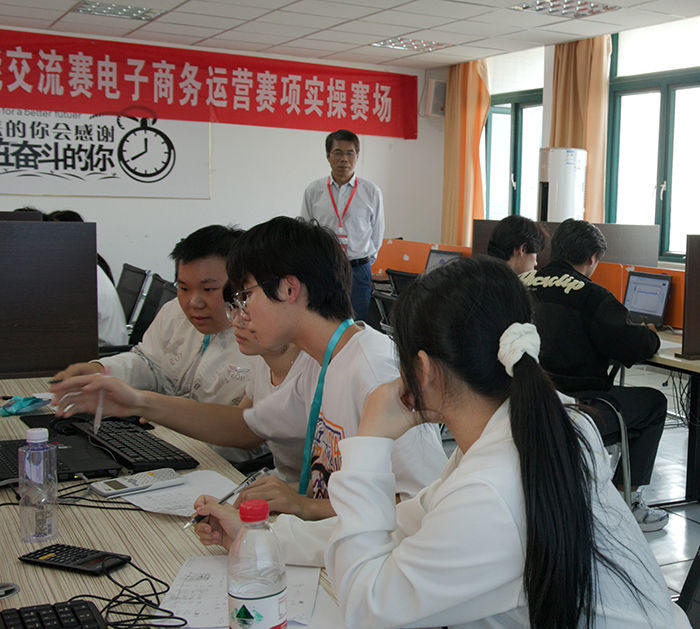 4c433e4a-d8bf-49de-ba51-ea0cb28f17a6